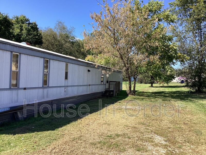 Arden House: 210 Good Morning Lane