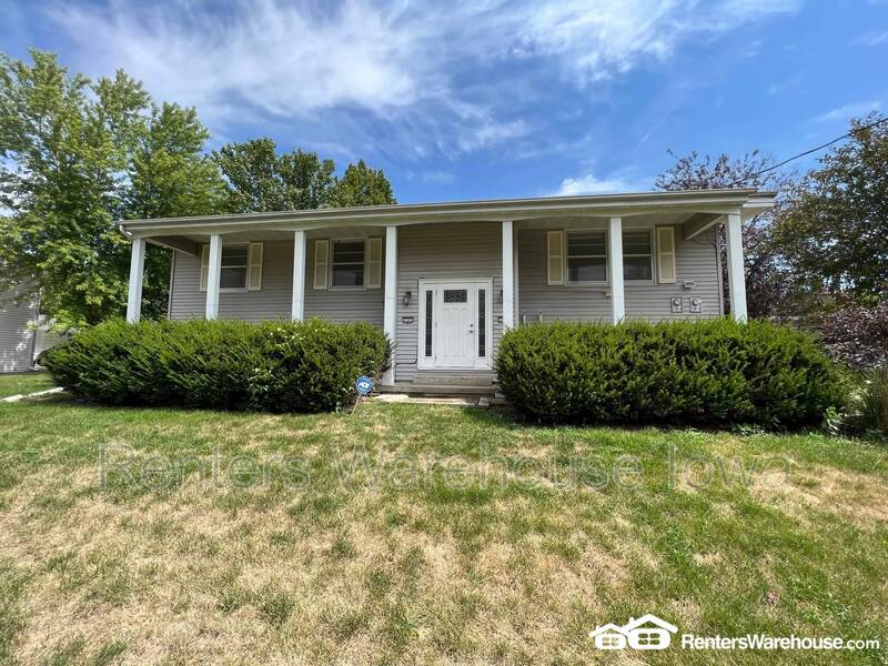 Urbandale Condo: 2501 Rocklyn Dr