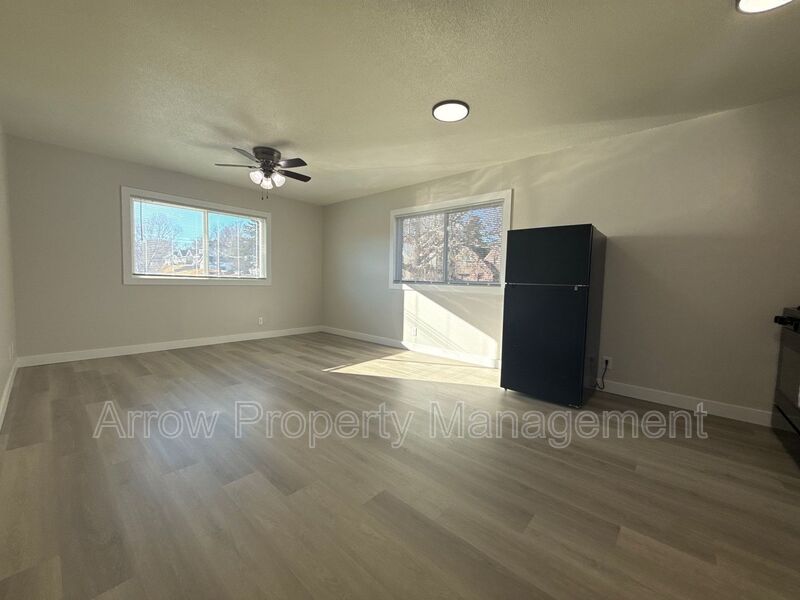 Omaha House: 2119 Arbor Street-306