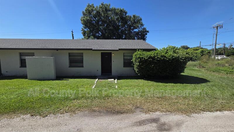 Lakeland Condo: 1344 Reynolds Road