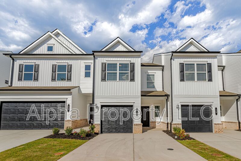Travelers Rest Townhome: 12 Lone Cypress St