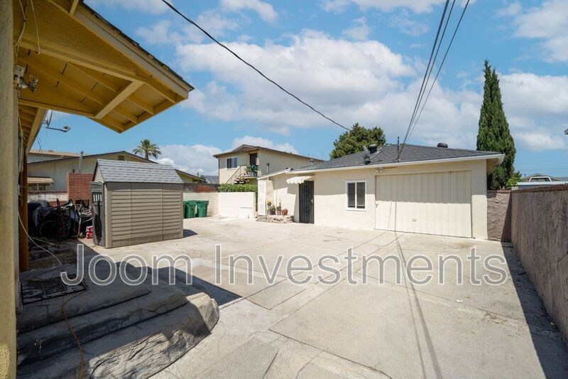 Baldwin Park House: 4914 1/2 Maine Ave