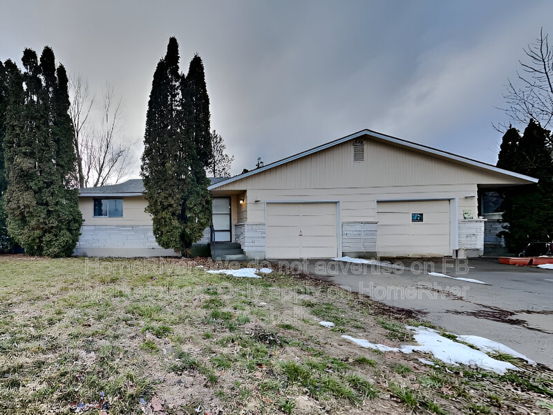 Spokane Valley House: 8806 E Michielli Pl