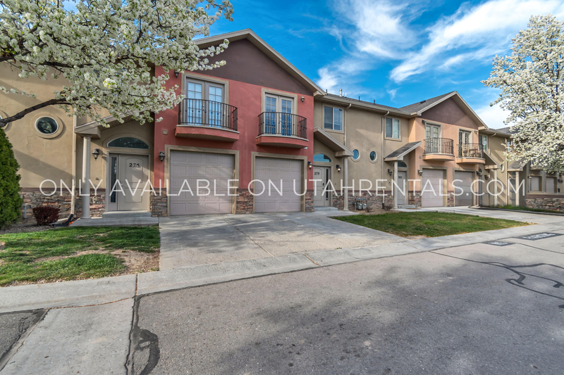 Murray Condo: 279 E Ailee Ln
