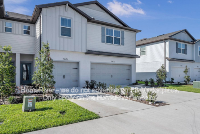 Land O Lakes Townhome: 19676 Shady Oak Dr