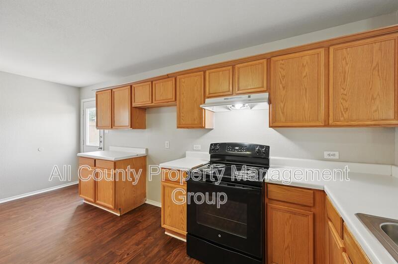 Main Rental Photo 4