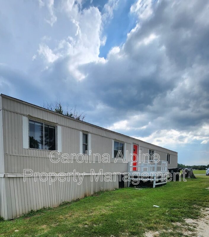 Grover House: 2807 Blacksburg Rd