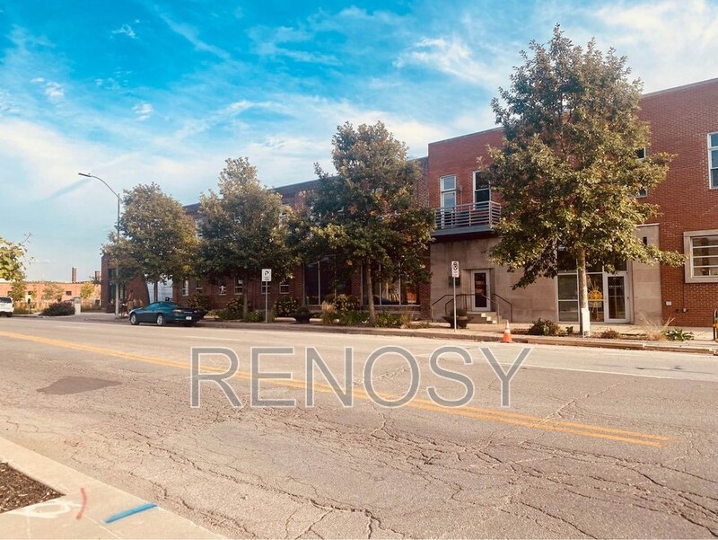Des Moines Condo: 301 E Court Ave