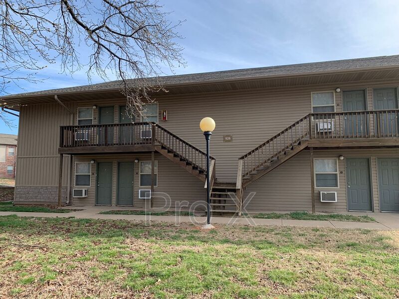 Joplin Condo: 926 N Goetz Blvd