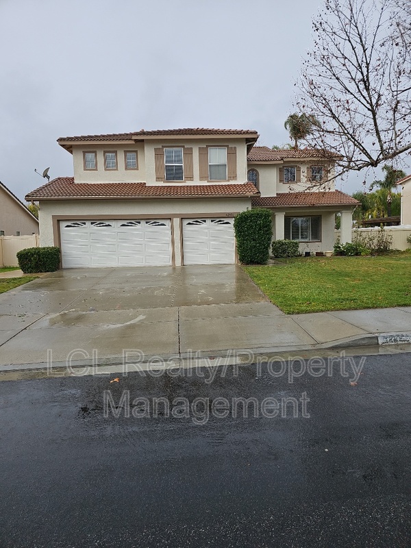 Temecula House: 42851 Camino Alagon