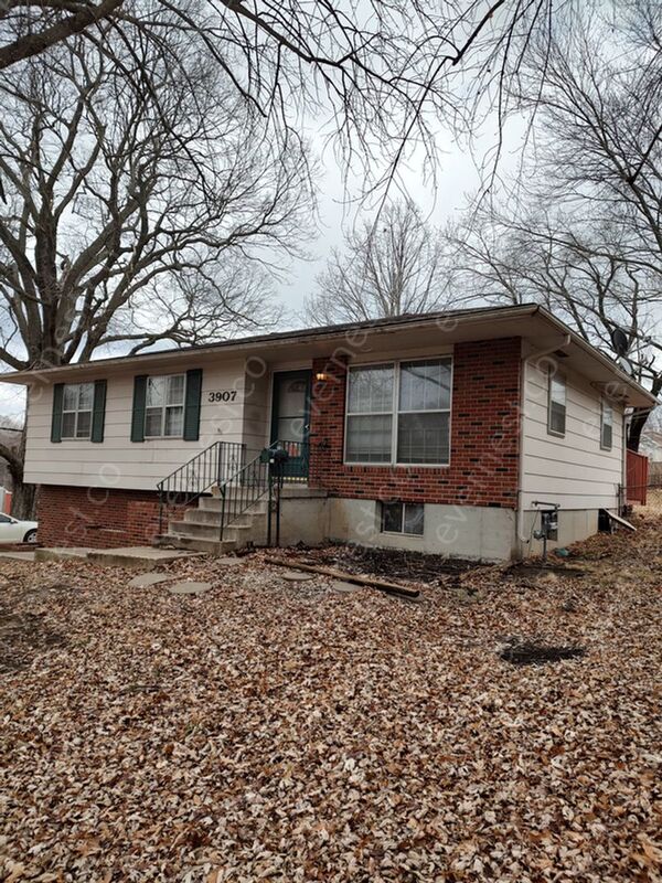 Request a Viewing for 3907 North Union Street Tenant Turner