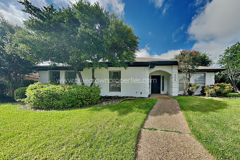 Plano House: 3736 Solarium Place