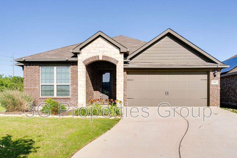 Denton House: 5301 Zara Drive