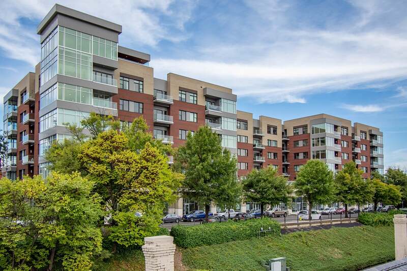 Knoxville Condo: 333 West Depot Avenue - 415