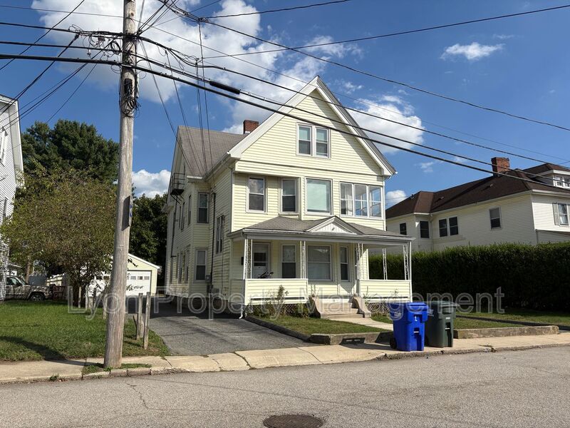 Westerly Condo: 16 West St