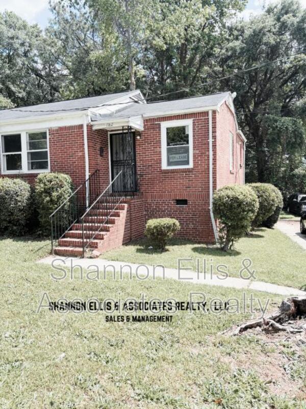 Atlanta House: 1782 Cahoon St SW