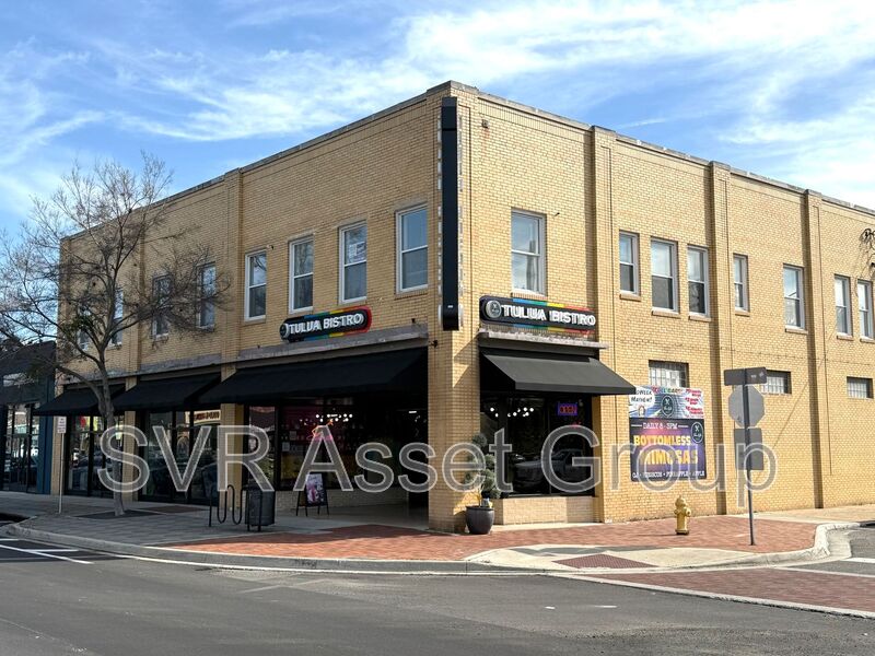 Jacksonville Condo: 11 E. 7th St