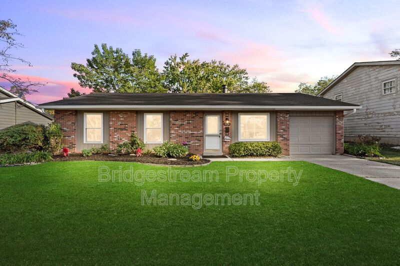 Mason House: 924 Tradewind Dr