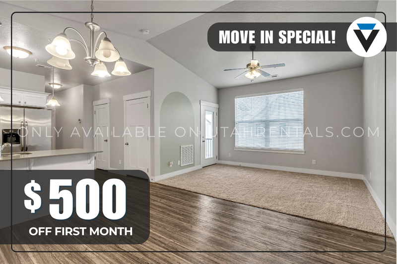 Vineyard Condo: 97 W Silver Springs Dr