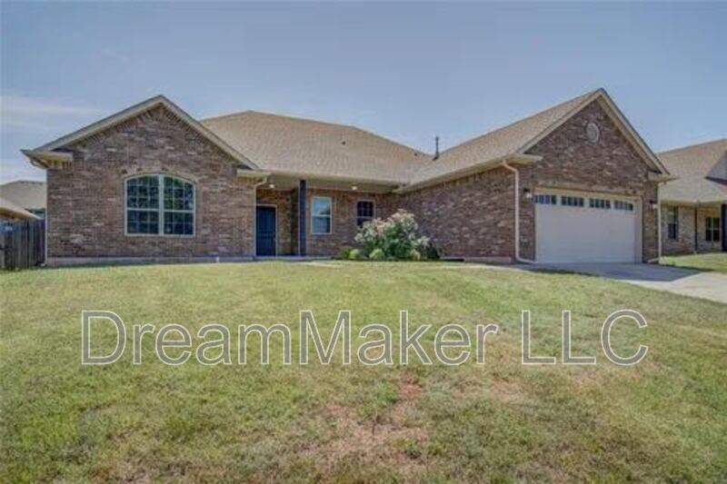 Blanchard House: 1712 Appaloosa Drive