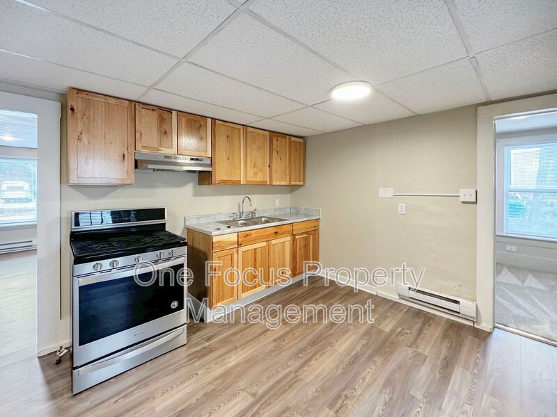 Mill Hall Condo: 200 Danis Street