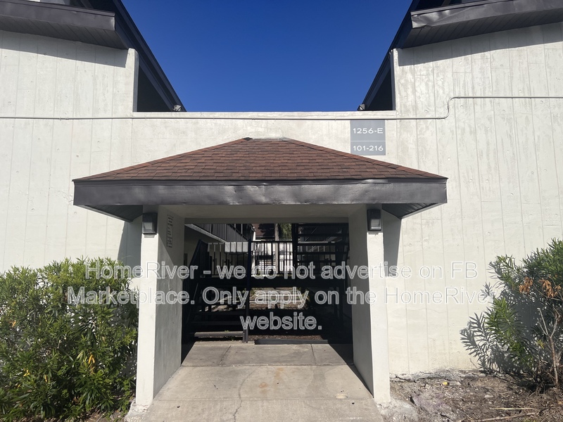 Tampa Condo: 1256 E 113th Ave