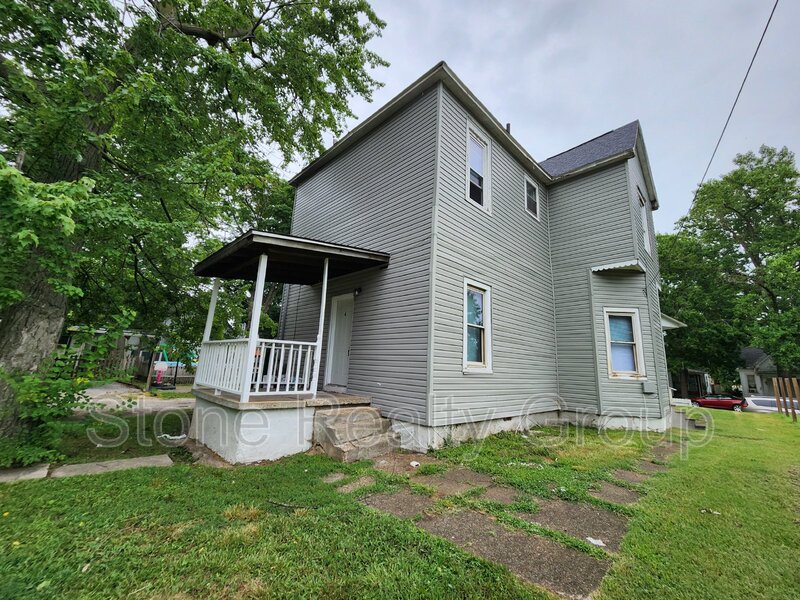 Terre Haute Condo: 2044 North 11th Street