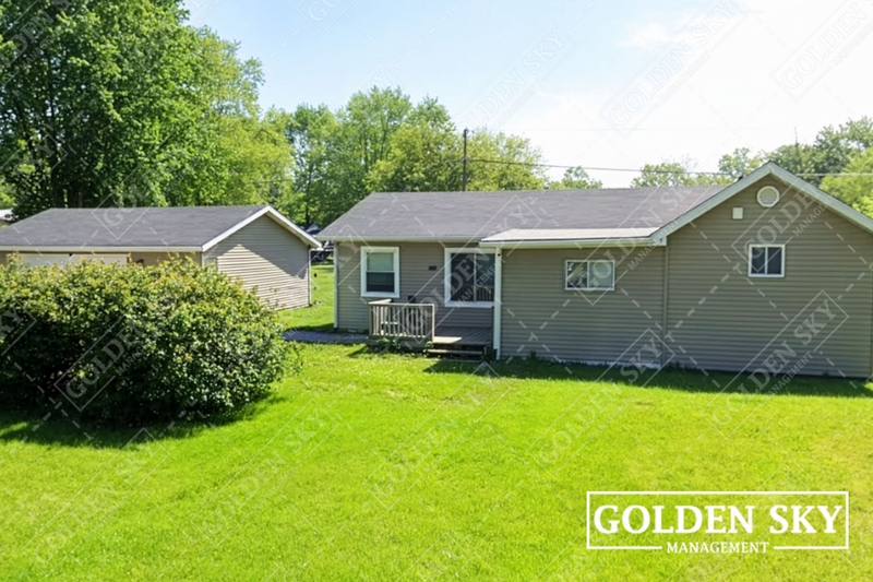 Muncie House: 1700 North Manring Avenue