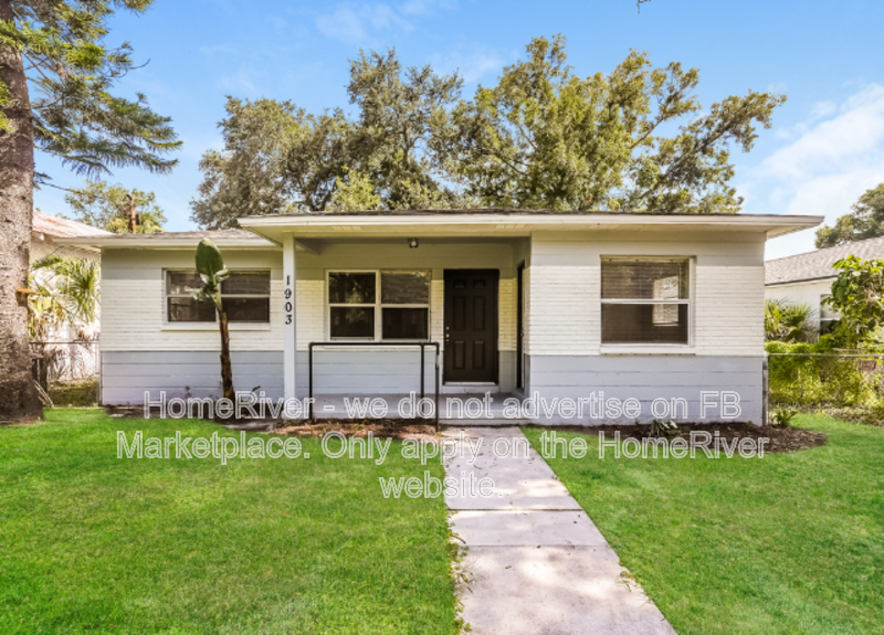 Tampa House: 1903 W Spruce St