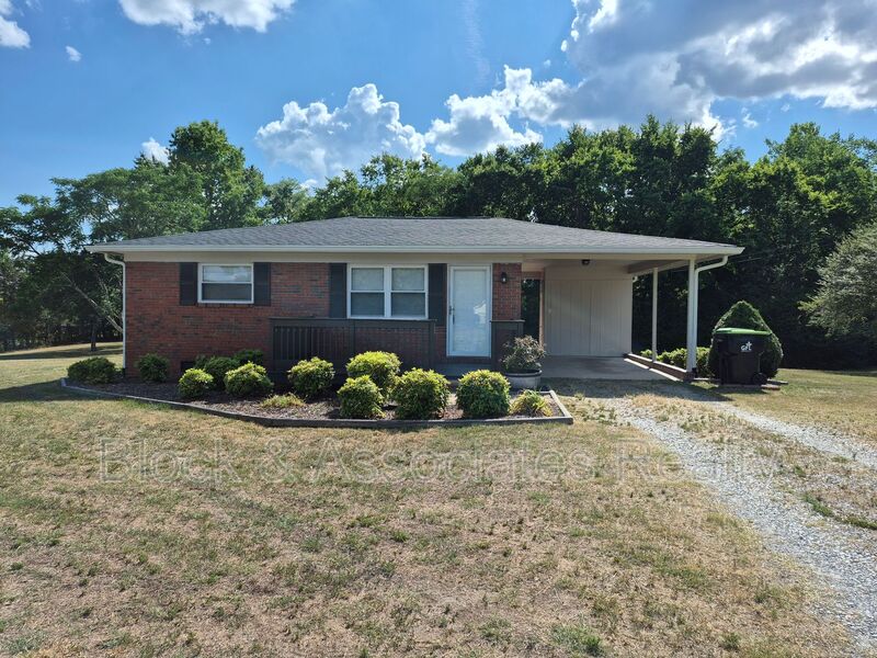Trinity House: 4665 Peace Rd