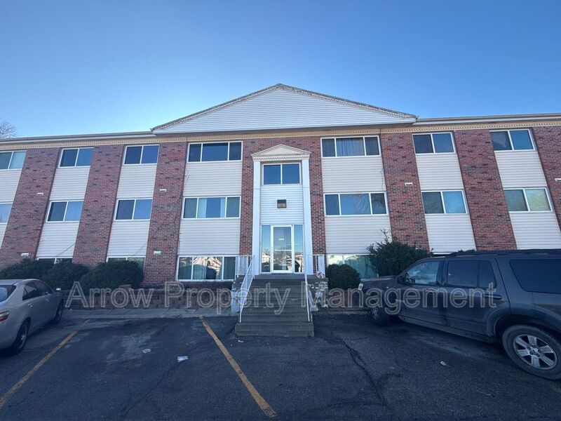 Omaha House: 2119 Arbor Street-203