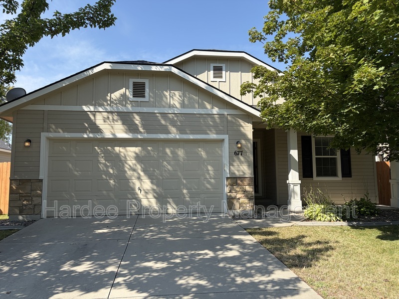 Meridian House: 677 N Kayden Way
