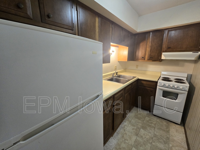 Independence House: 101 16th Avenue Northwest #19