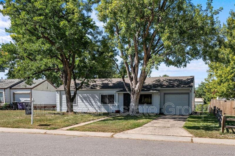 Request a Viewing for 3045 S Fairfax St. Tenant Turner