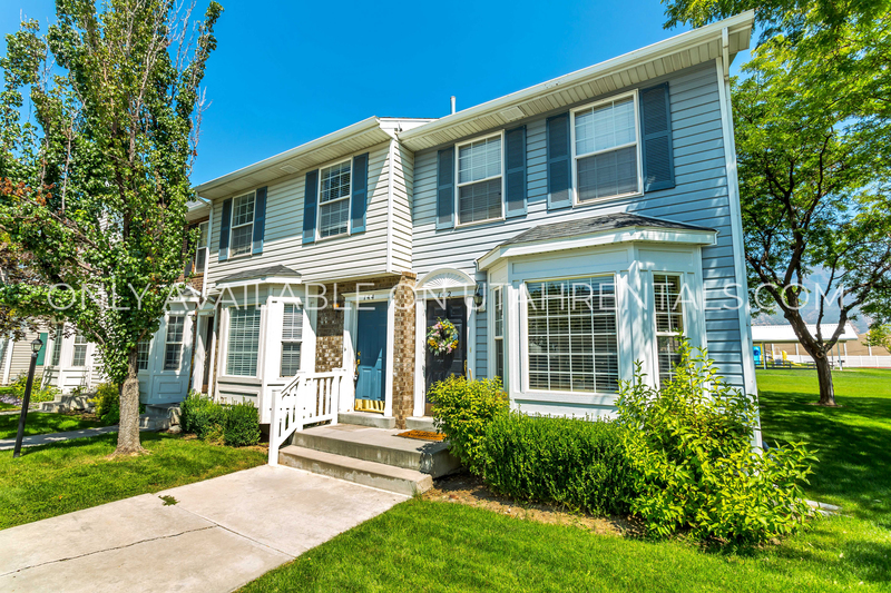 Spanish Fork House: 144 N 1120 E