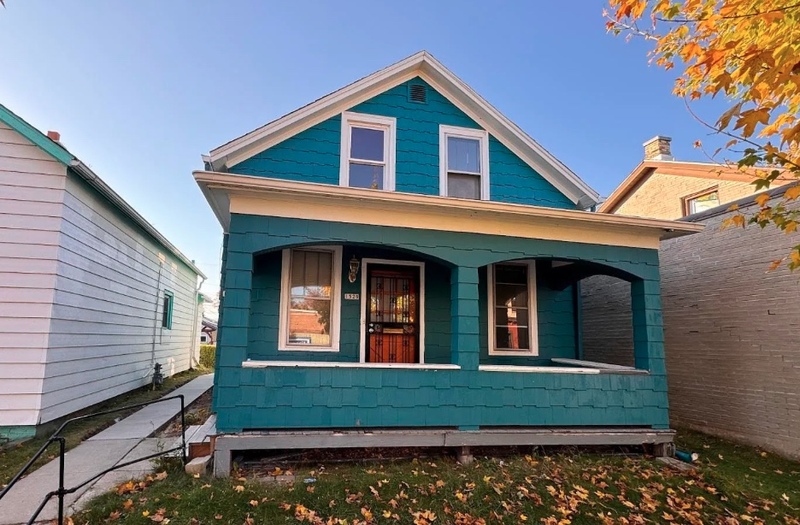 Sheboygan Condo: 1527 Indiana Avenue