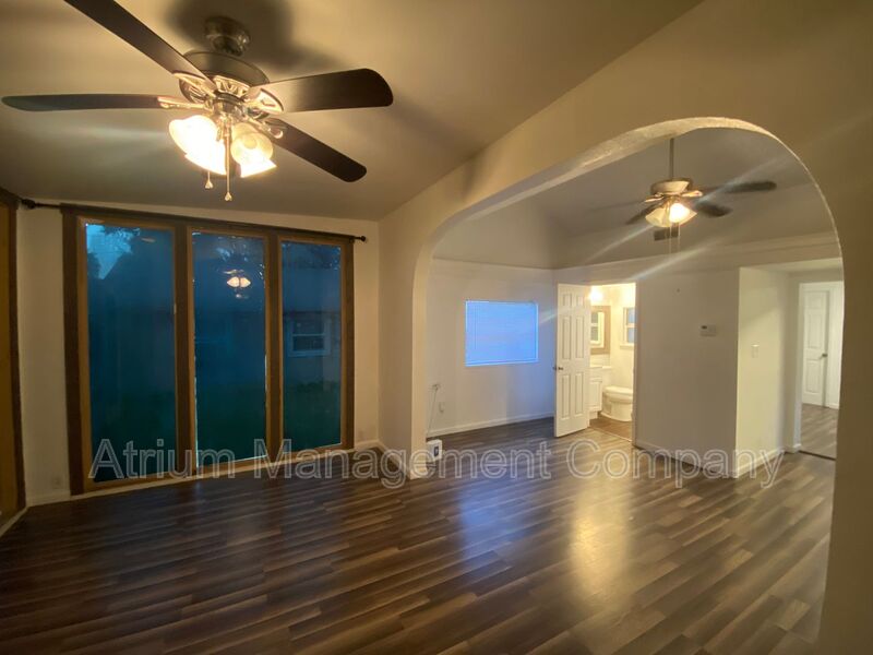 Orlando Condo: 2700 S Brown Ave