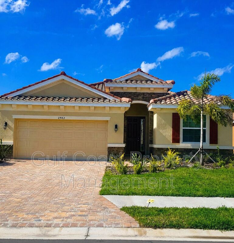 Sarasota House: 2903 Esmeralda Dr