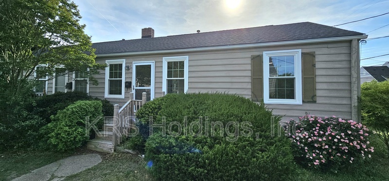 Norfolk Condo: 1267 Little Bay Avenue