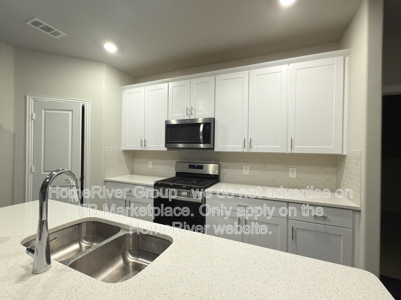 Forney House: 2385 Aspen Hill Dr