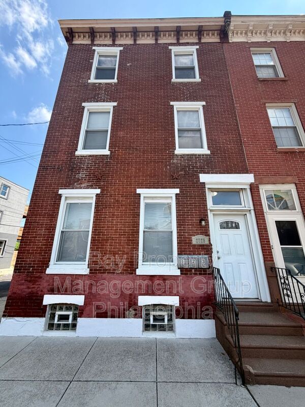 Philadelphia Condo: 2725 E Lehigh Ave