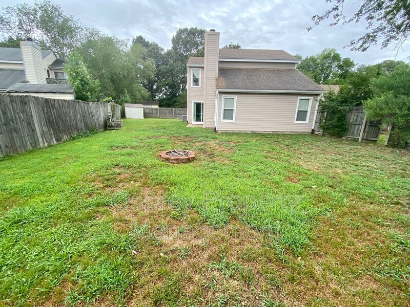922 Campion Court - Photo 27