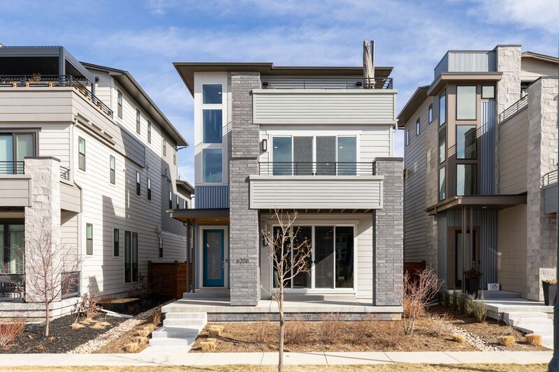 Denver House: 6358 Elmira Ct