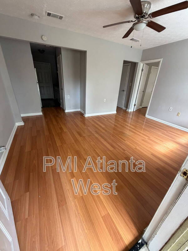 Atlanta Condo: 265 Lawton Street SW