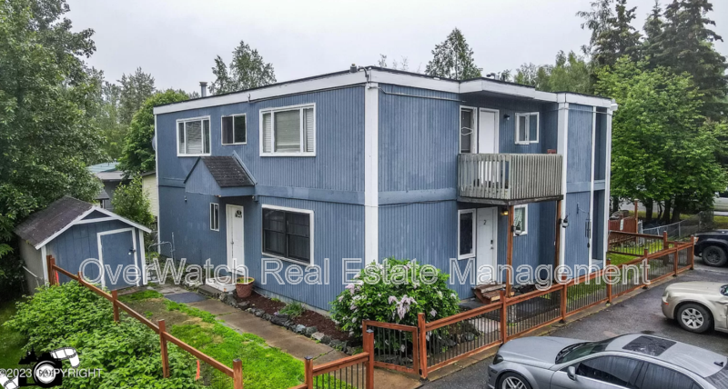 Anchorage House: 6329 E 32nd Ave