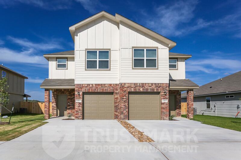 Copperas Cove House: 239 Green Valley Drive