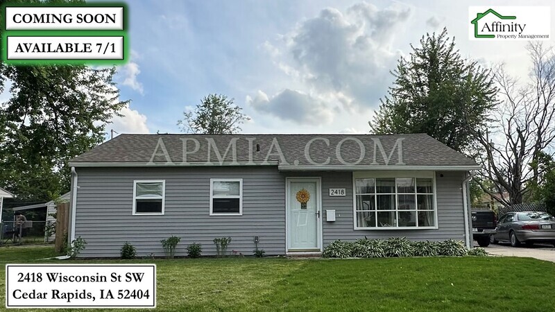 Cedar Rapids House: 2418 Wisconsin St SW