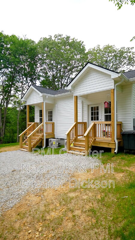 Lyles Condo: 8055 Maple Street