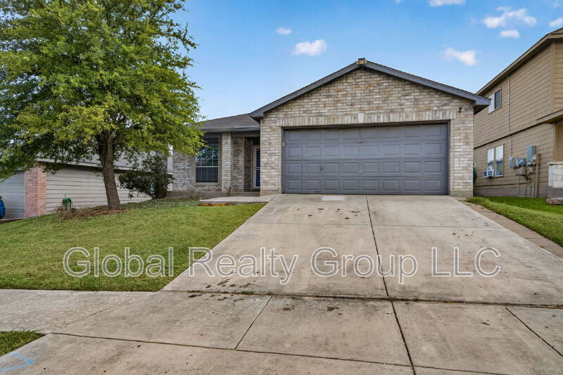 Cibolo House: 117 Creek Run