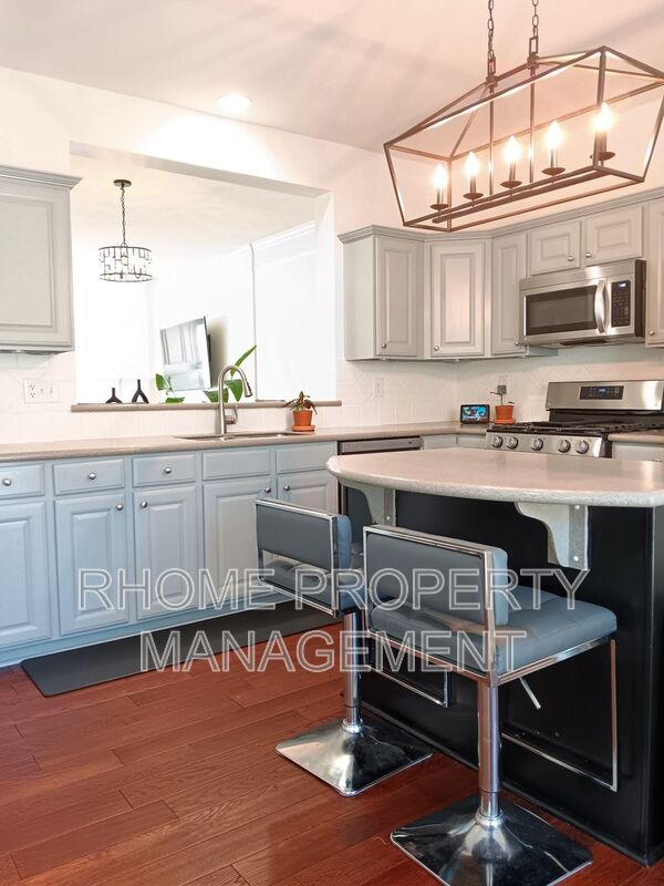 Atlanta House: 4859 Payson Terrace SE